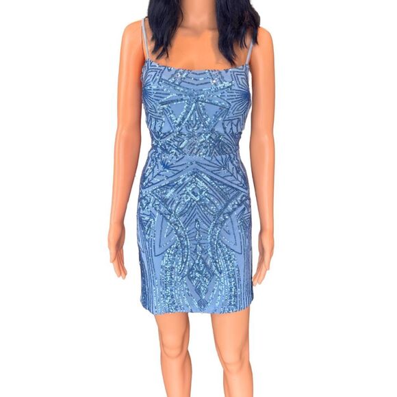 NWT Speechless Sequin Dress L Juniors (Fits XS) Blue Cage Back Bodycon NYE Party - Picture 2 of 7